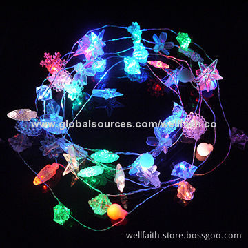 Outdoor Patio String Lights with Decorated Holidays, 110/220V Voltage